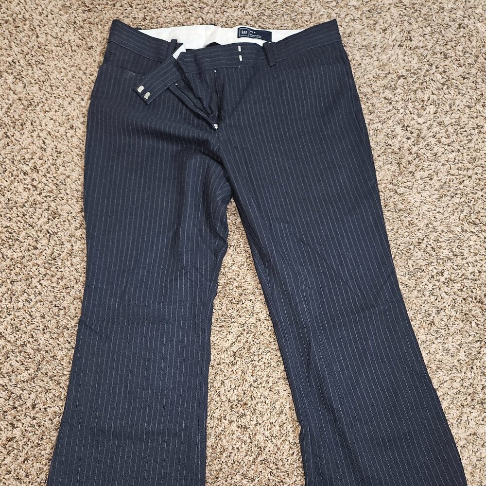 👔 GAP Modern Boot Slacks - Size 8R 👔